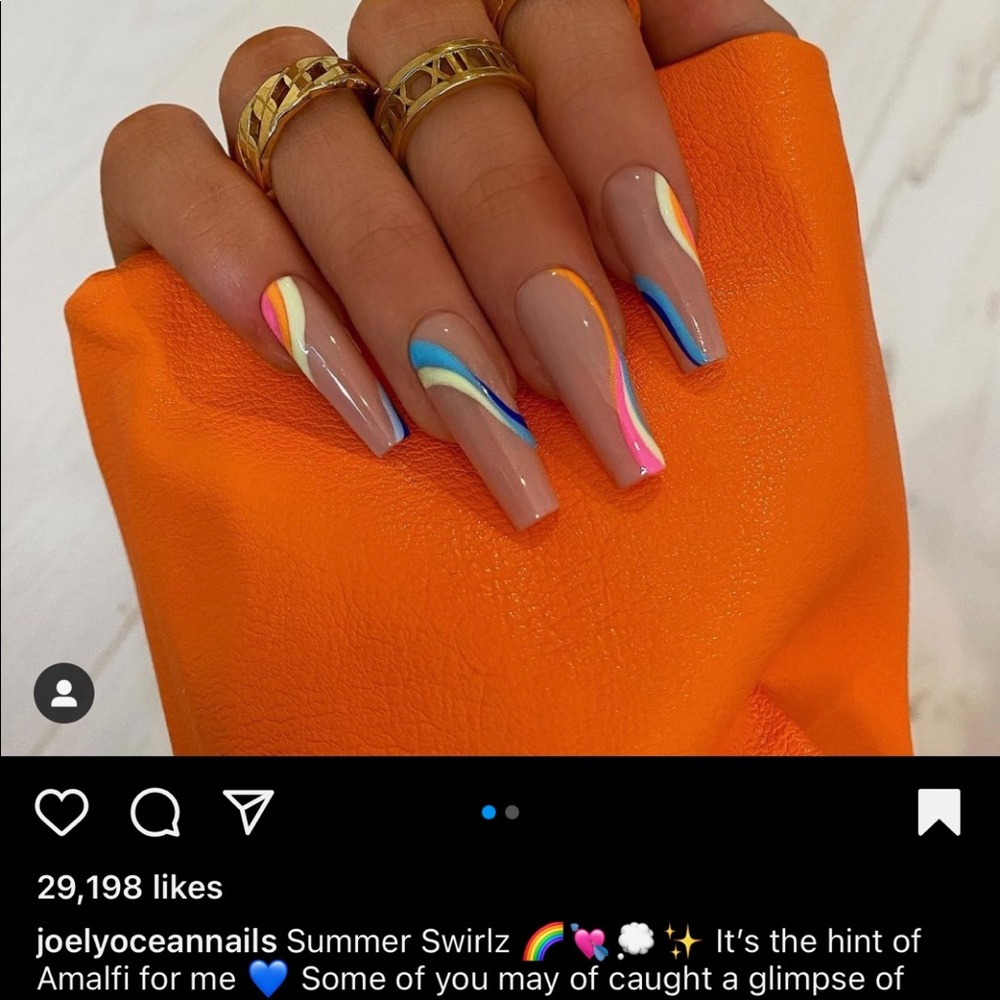 Meet your Posher, Sarantsetseg